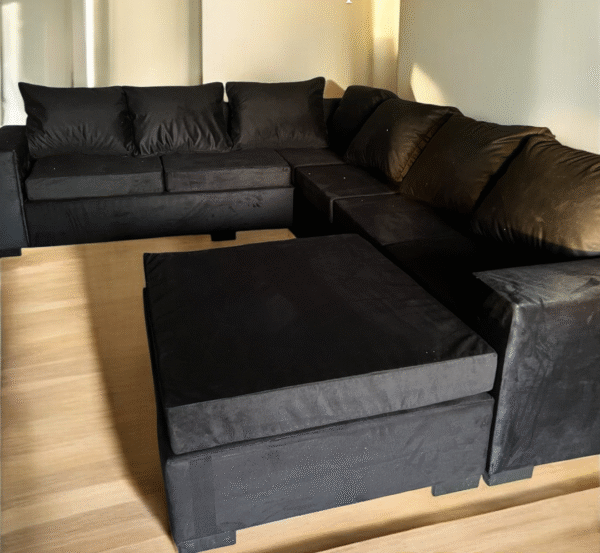 28d61f9a-44b0-4134-86bb-ebcd1b4b3252 SILLON ESQUINERO VIRGINIA ALYSS 3x2.50 + banqueta 70x70