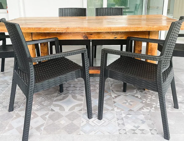 SILLON MILANO RATTAN NEGRO