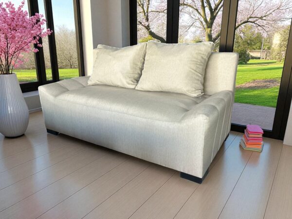 WhatsApp Image 2025-09-25 at 9.22 SILLON ALMA 1,60 ECO